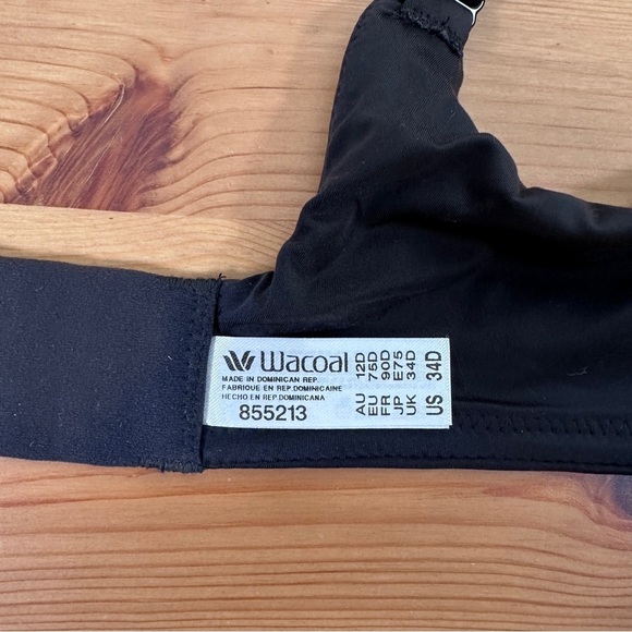 Wacoal Underwire Bra with Navy Trim | Breathable Lift | Size 34D | NWOT - Picture 4 of 5